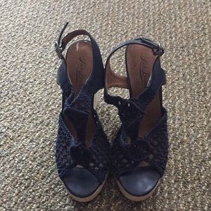 Navy blue wedges